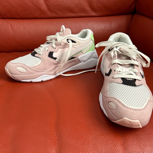 TRC Mira Supersoft Lace Up Sneakers - Picture 7 of 9